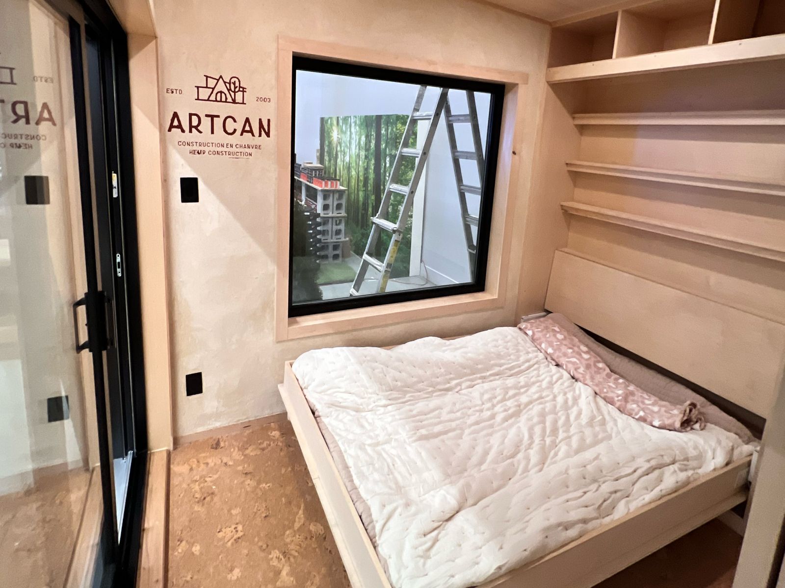 konek-signature-artcan-slide-2-4