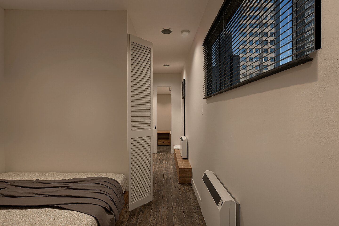 INT - CORRIDOR 3